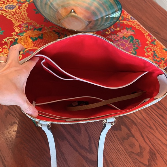 Dooney & Bourke Gently used condition-Large - Picture 4 of 9